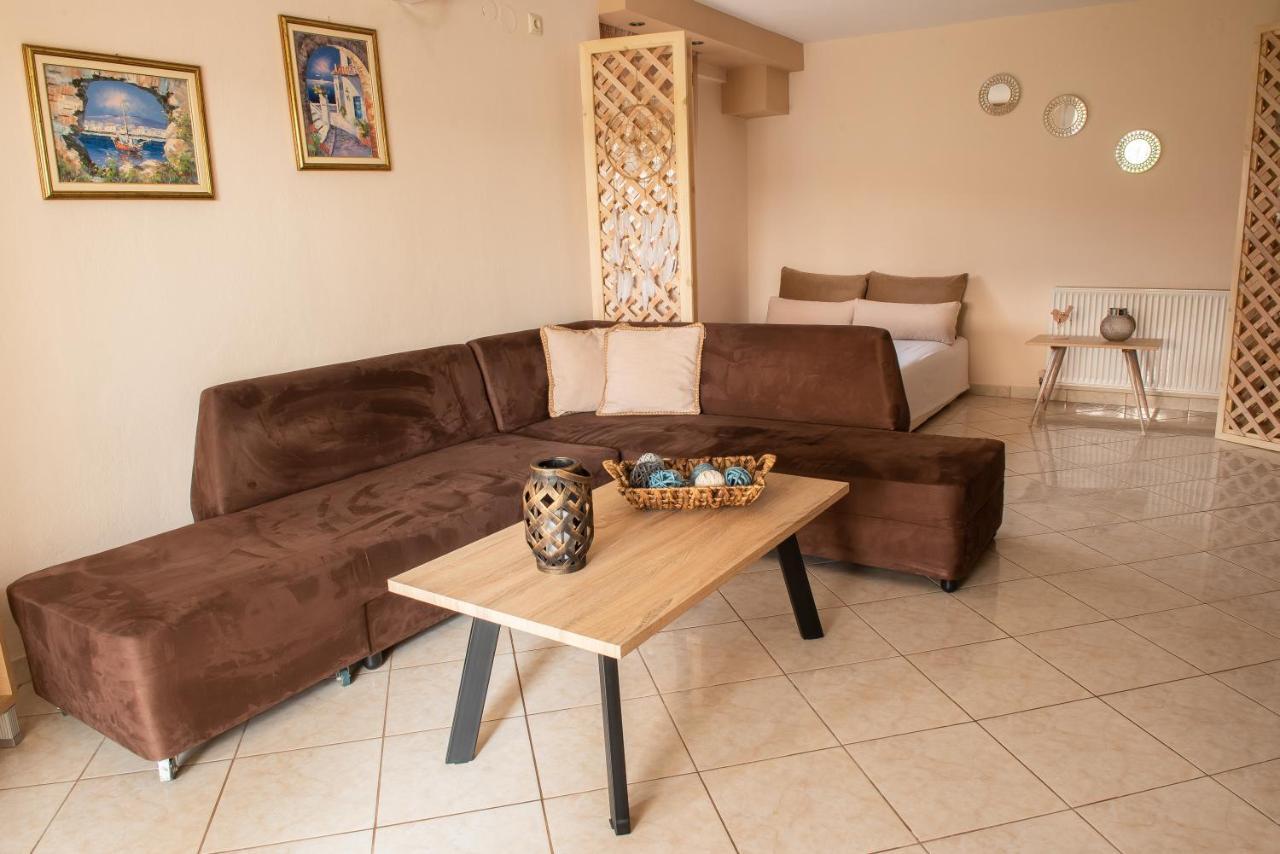 Garden Suite Néa Péramos Εξωτερικό φωτογραφία