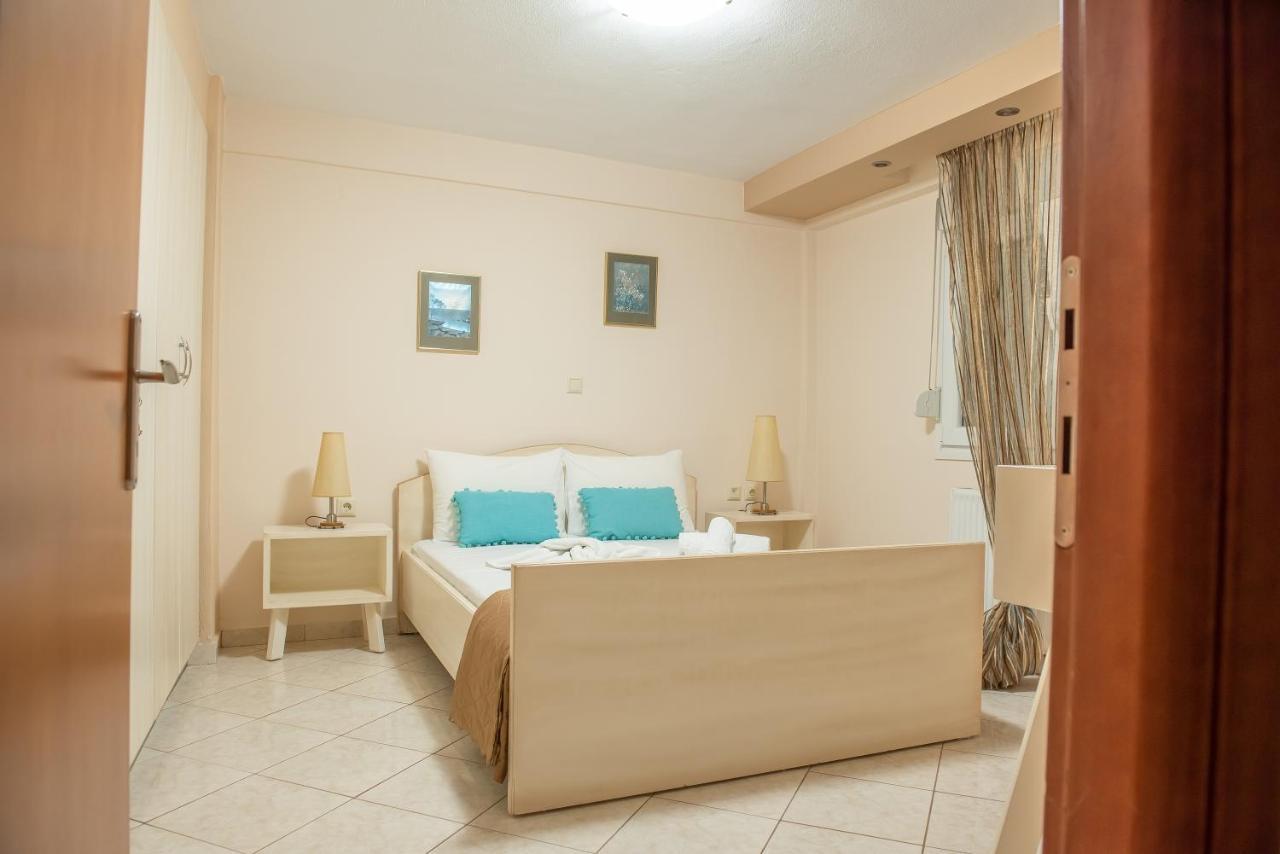 Garden Suite Néa Péramos Εξωτερικό φωτογραφία